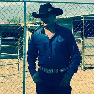 Meet your Posher, Charro